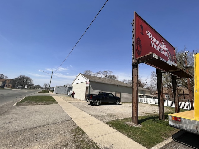 25846 W 7 Mile Rd, Redford, MI 48240 - exterior view