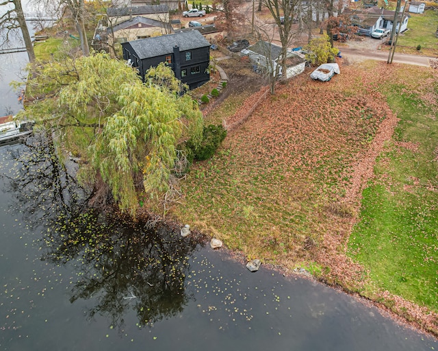 1225 Grove Point Dr, White Lake, MI 48386