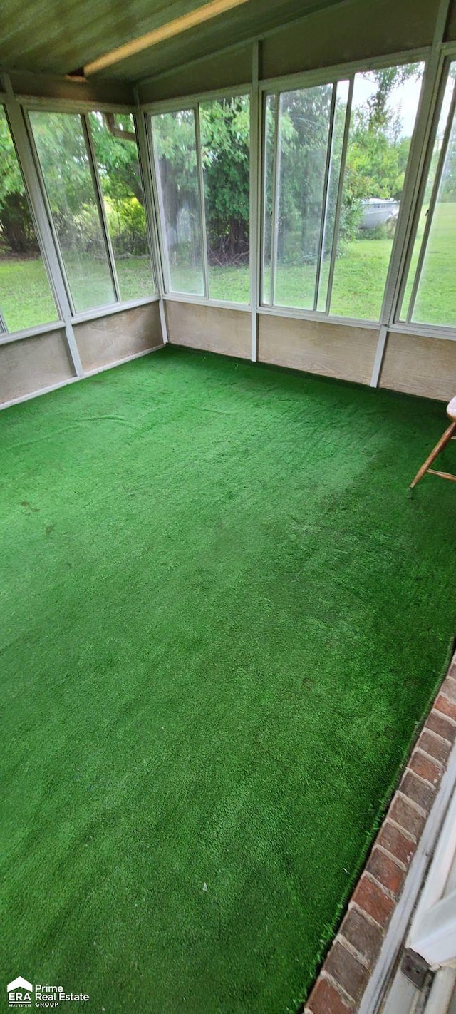 view of unfurnished sunroom