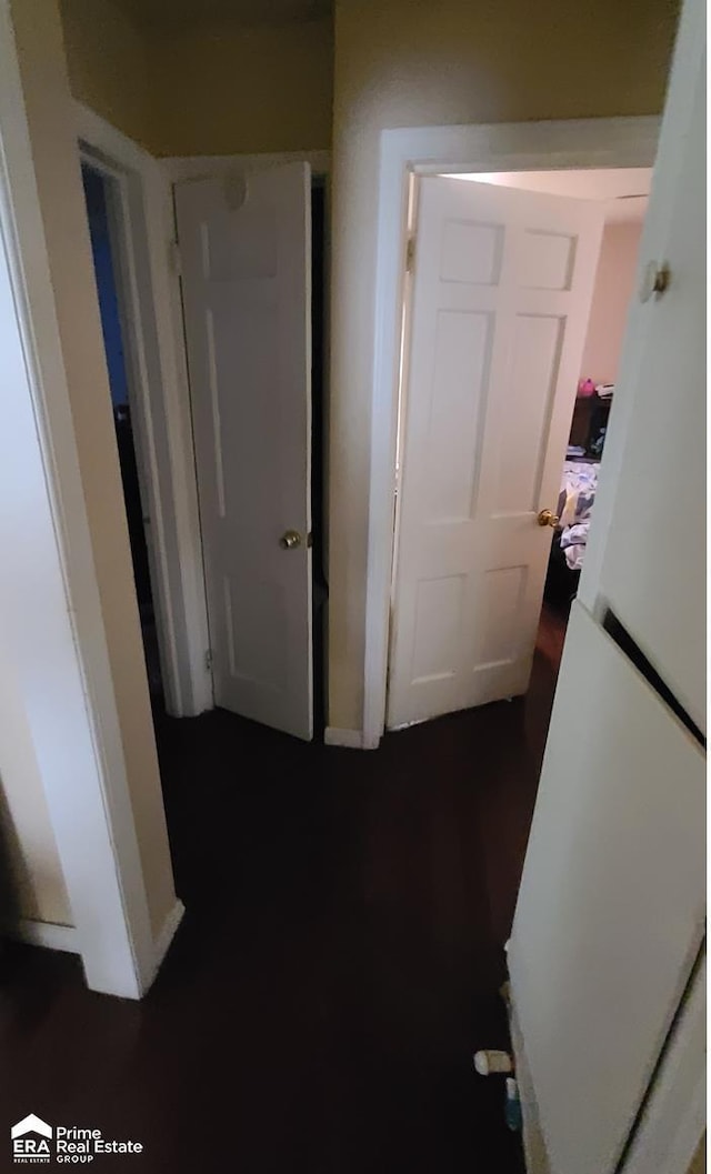 2840 Mallery St, Flint, MI 48503 - view of hall