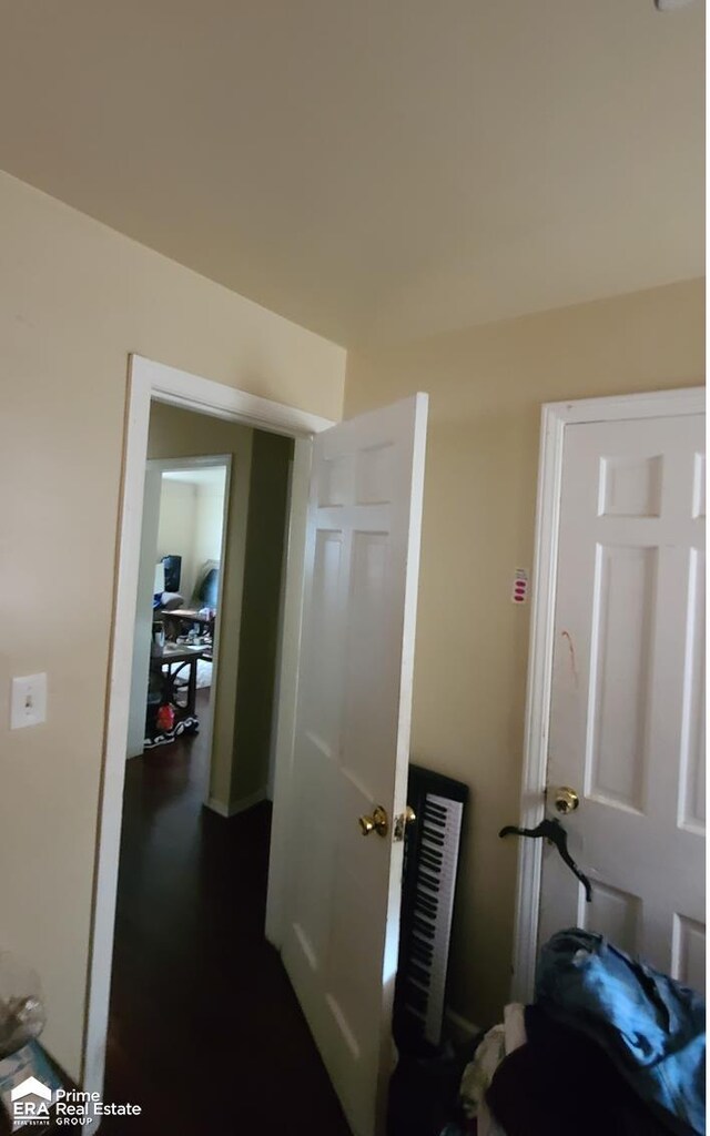 2840 Mallery St, Flint, MI 48503 - hallway featuring dark wood-style floors