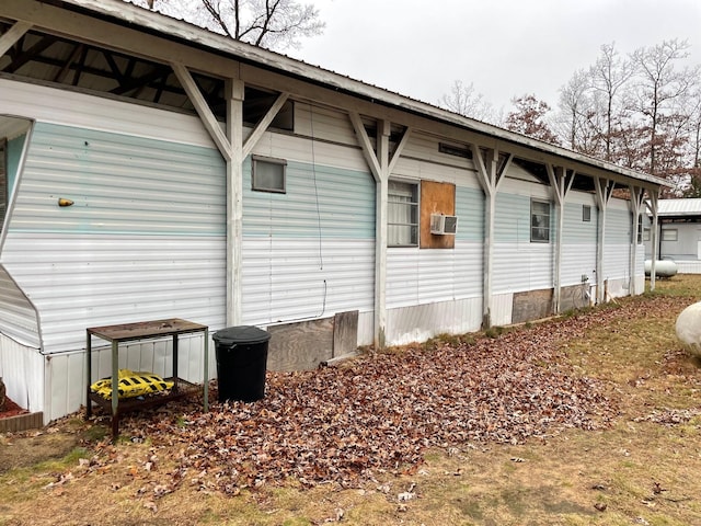 view of home's exterior