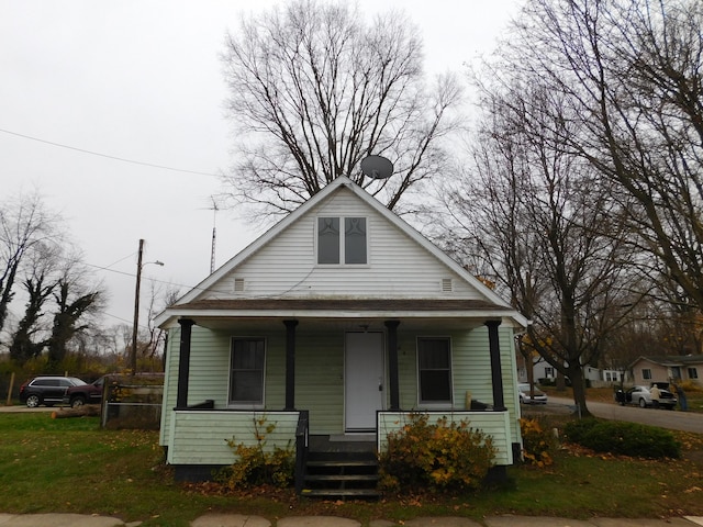 bungalow-style home with covered porch