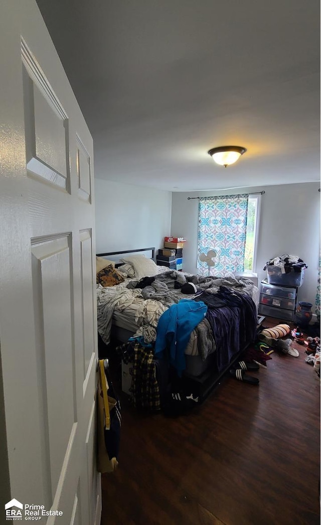 1084 Dunkirk Ave, Mount Morris, MI 48458 - bedroom with wood finished floors