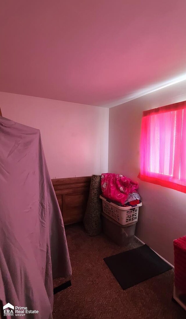 2273 Toby Beth Dr, Flint, MI 48505 - view of carpeted bedroom