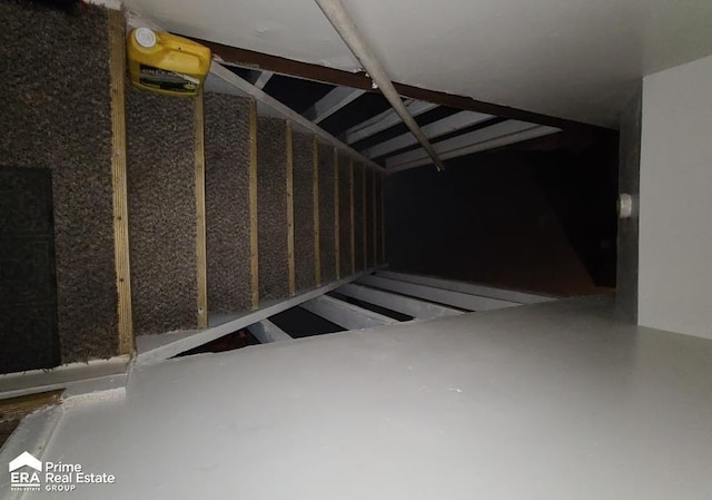2273 Toby Beth Dr, Flint, MI 48505 - view of stairway