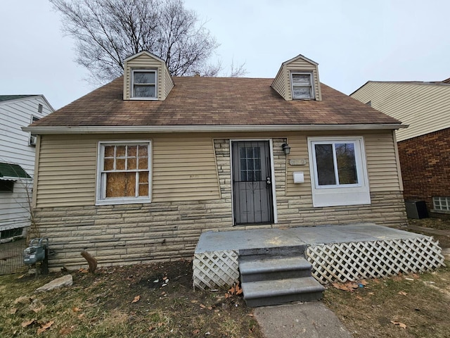 view of front of house