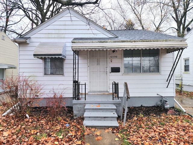 5298 Neff Ave, Detroit, MI 48224 - view of front of property featuring a shingled roof