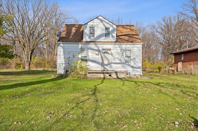 exterior space with a yard