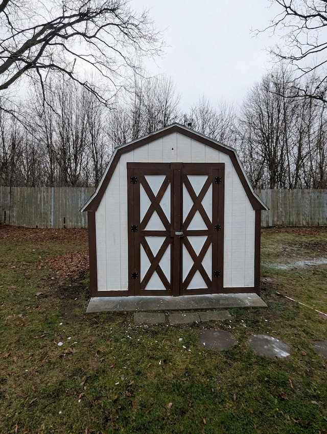 view of outdoor structure