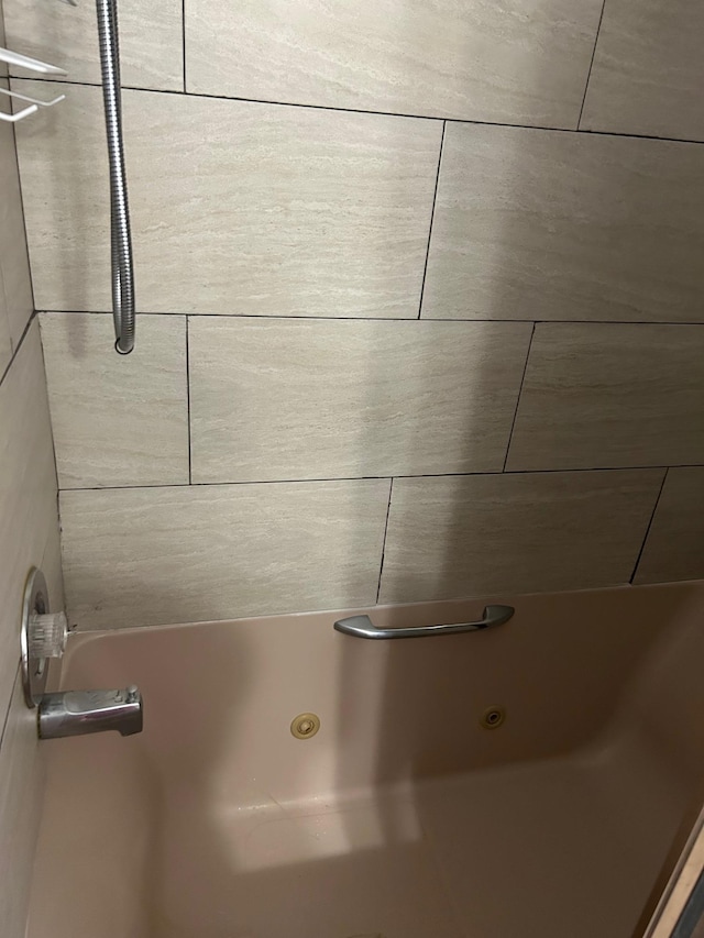 details with tub / shower combination