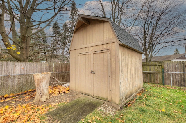 view of outbuilding