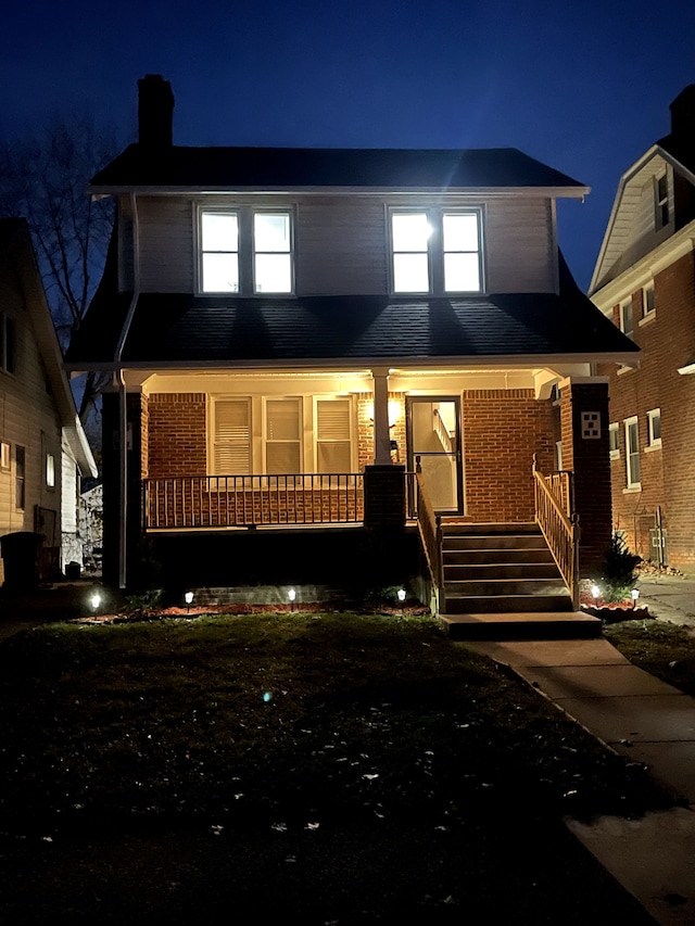 view of front facade featuring a porch