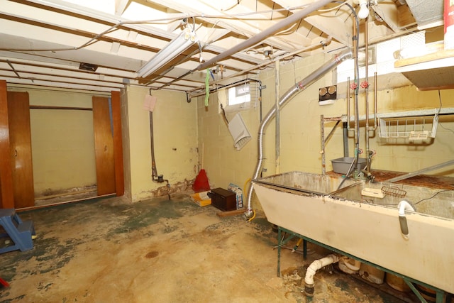 basement with sink