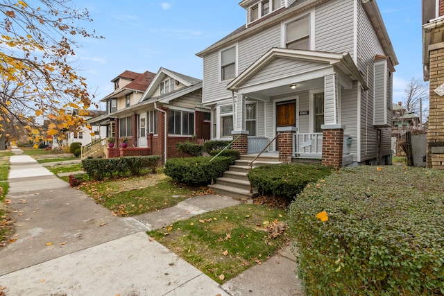 view of front of property with covered porch