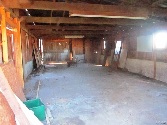 16378 Cadmus Rd, Hudson, MI 49247 - view of garage