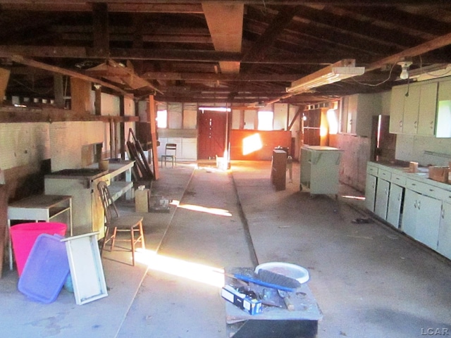 16378 Cadmus Rd, Hudson, MI 49247 - view of miscellaneous room