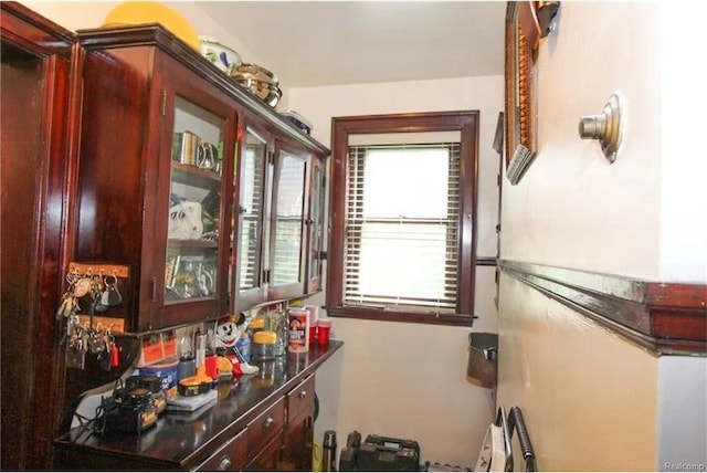 90 Edison St, Detroit, MI 48202 - view of bathroom