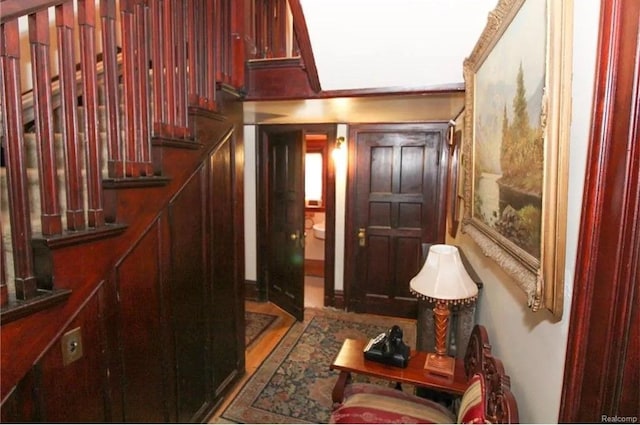90 Edison St, Detroit, MI 48202 - view of foyer