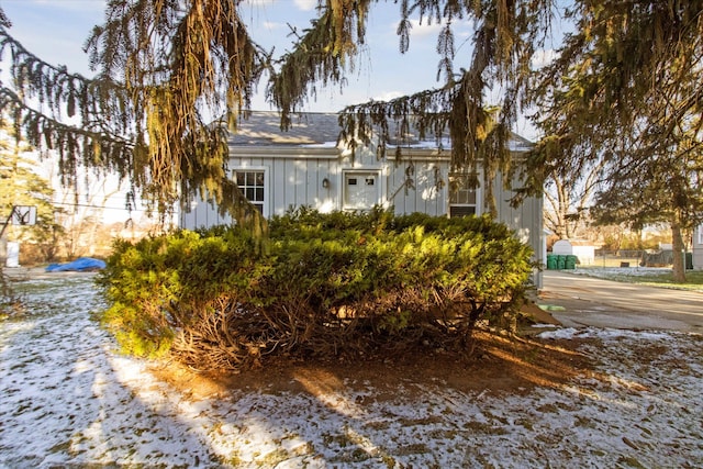 view of front of home