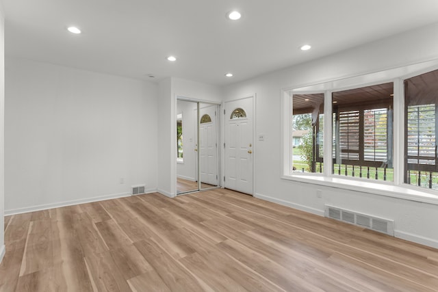 foyer entrance featuring light wood-type flooring