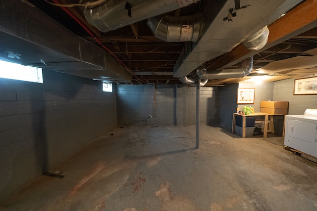 basement featuring washer / dryer