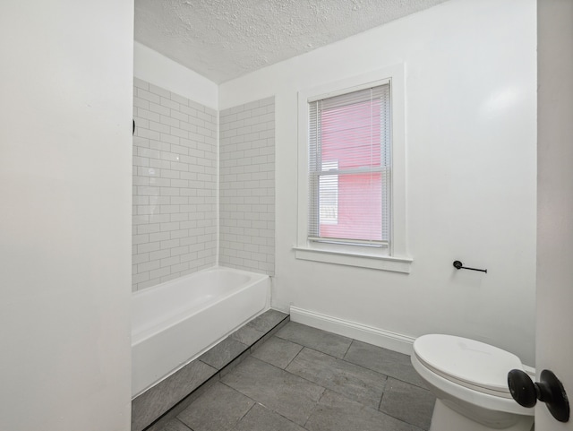 16162 Normandy St, Detroit, MI 48221 - full bath featuring a textured ceiling, toilet, tile patterned flooring, baseboards, and shower / bathtub combination