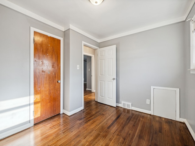 20019 Westbrook St, Detroit, MI 48219 - unfurnished bedroom featuring wood finished floors and baseboards
