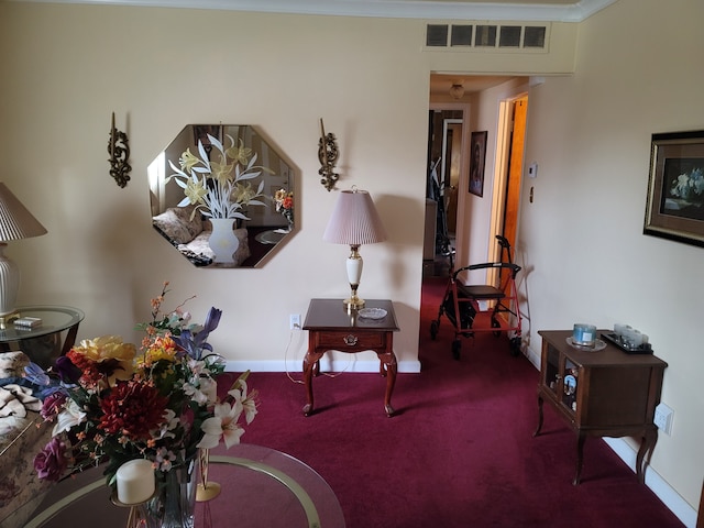 17717 Oakdale St, Roseville, MI 48066 - corridor with carpet and baseboards