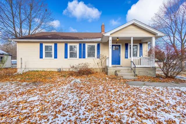 bungalow featuring a porch