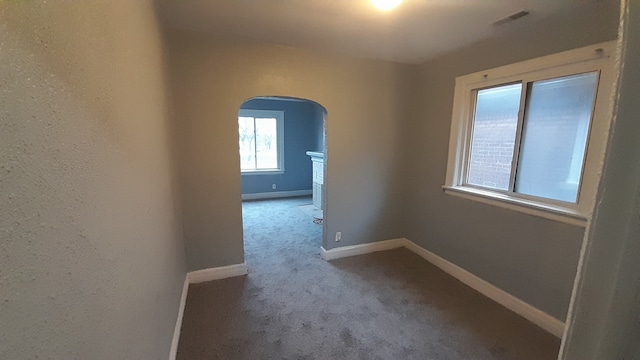 view of carpeted spare room