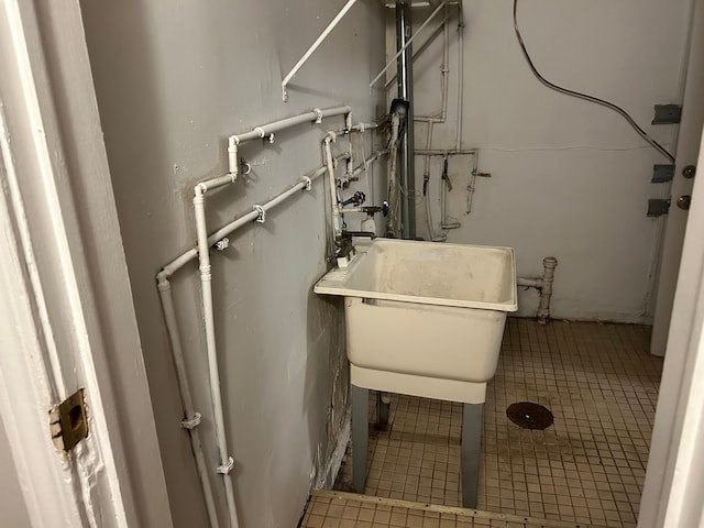 bathroom featuring tile patterned floors