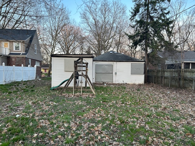 18437 Salem St, Detroit, MI 48219 - photo 22