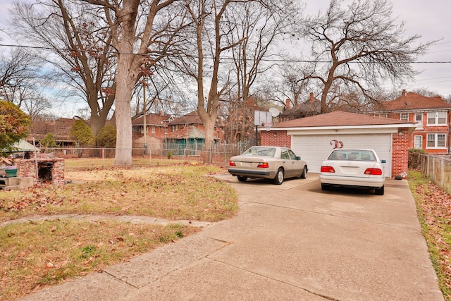 view of yard with a garage