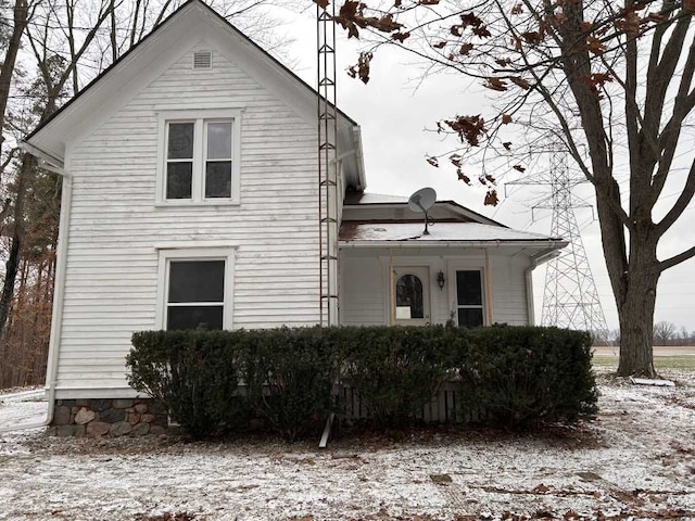 view of front of house