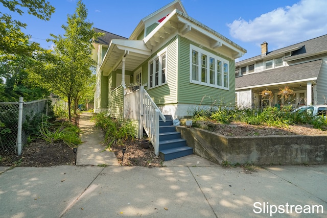 view of front of house with covered porch