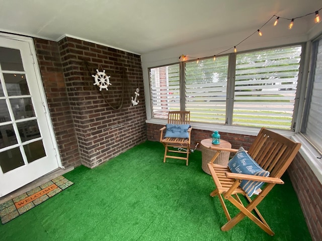 view of sunroom / solarium