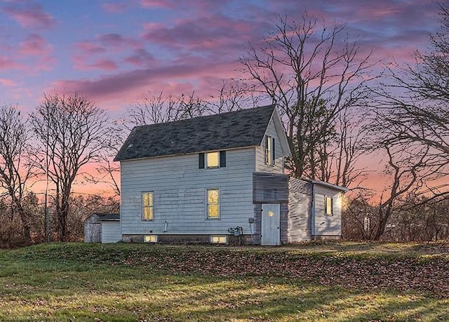 745 Sunnyside Dr, Cadillac, MI 49601