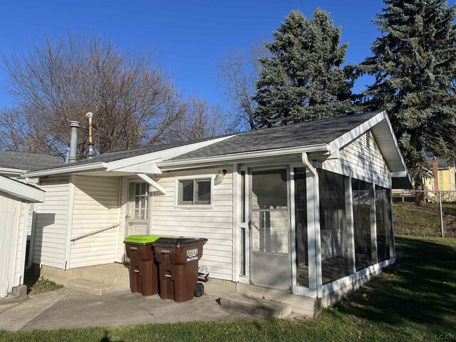 817 Hoch Ave, Adrian, MI 49221 - photo 33
