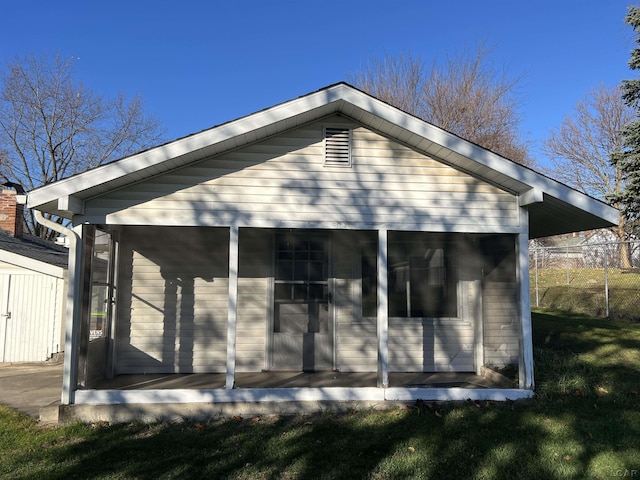 817 Hoch Ave, Adrian, MI 49221 - photo 34