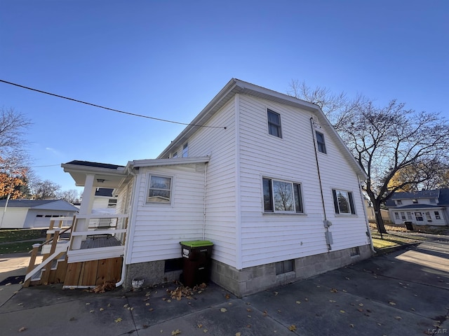817 Hoch Ave, Adrian, MI 49221 - photo 3