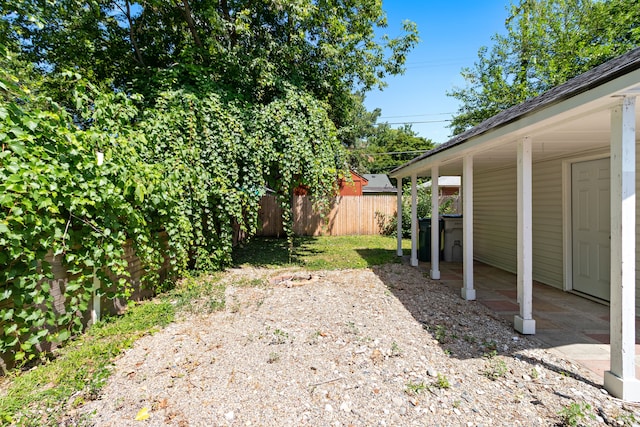 view of yard with a patio area