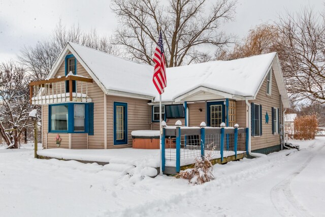 53075 M 51 N, Dowagiac, MI 49047 - view of front of house featuring a hot tub