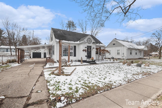 view of front of house featuring a carport