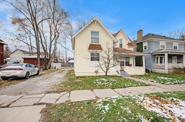 view of front of property with covered porch