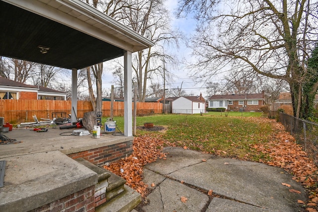 view of yard with a patio