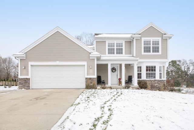 view of front facade featuring a garage