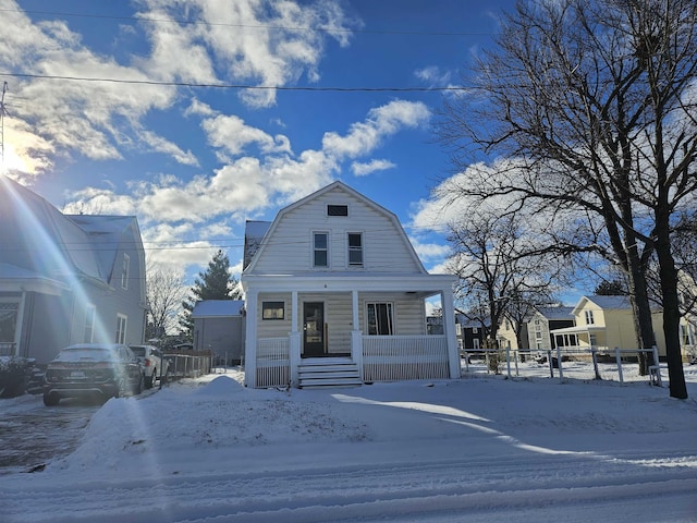 view of front of house with covered porch