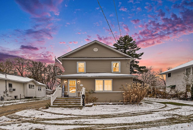 view of front of property