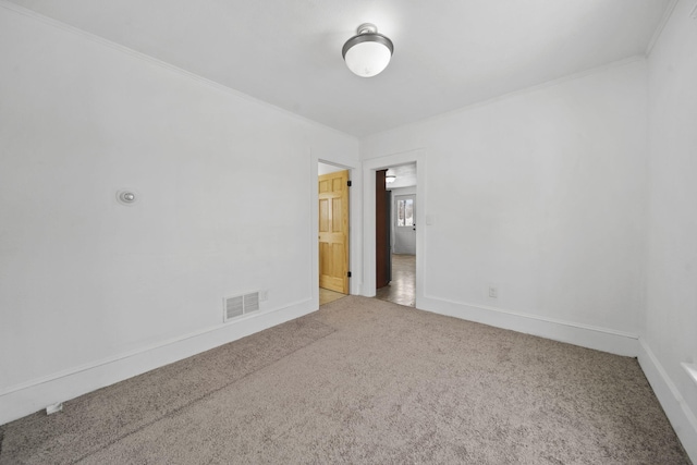 empty room featuring carpet floors